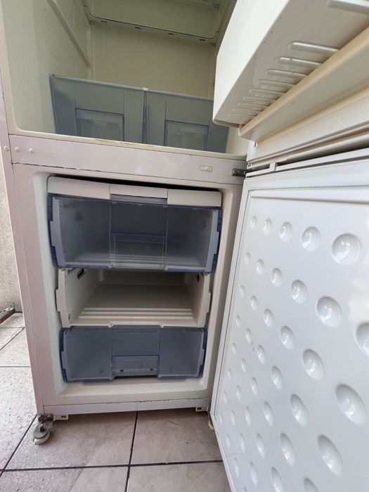 Frigider cu doua usi Beko