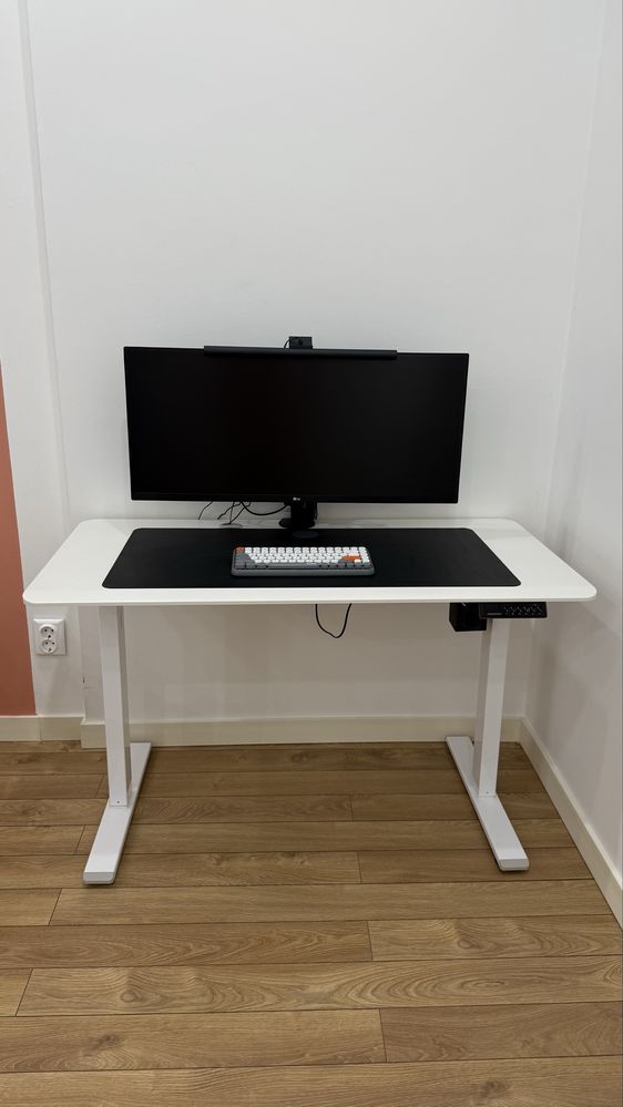 Монитор LG UltraWide