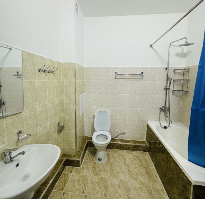 Chilonzor Novza metro yonida