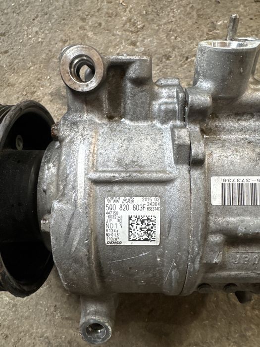 Compresor ac vw 2.0tdi cod 5q0820803f