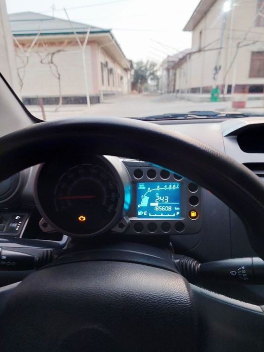 Спарк 2 евро механика сотилади