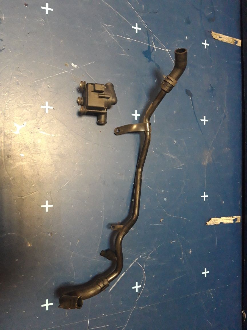 Pompa recirculare apa instalatie  audi a4  a5 a6 2.0tdi cod 03L965561