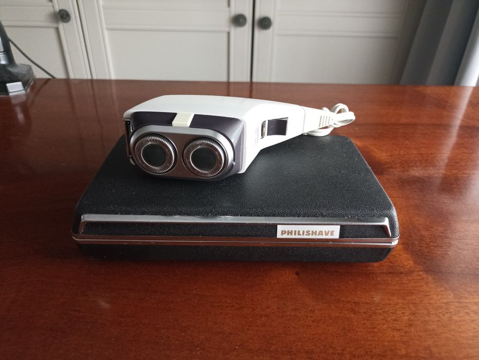 Aparat de ras vintage Philips Philishave SC 8010