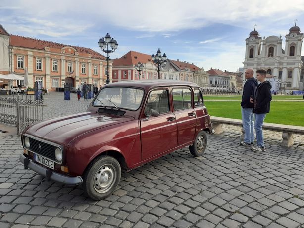 Schimb auto istoric Renault 4 cu rulota