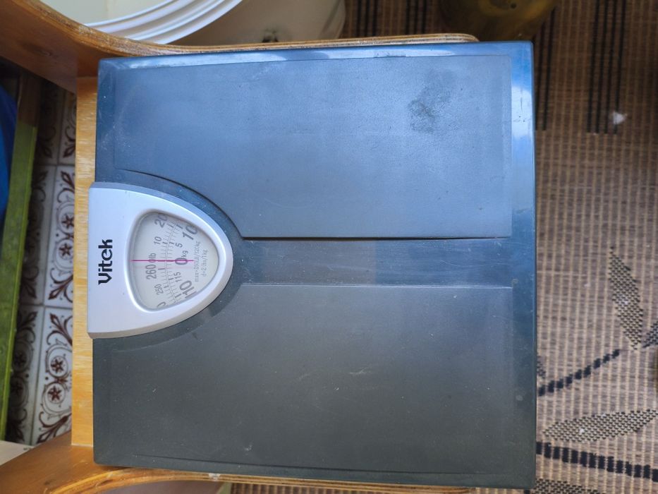 Продам напольные весы механические