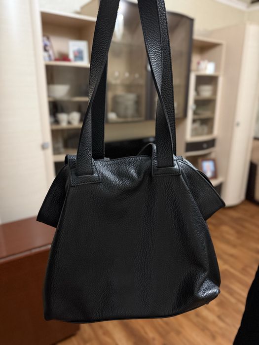 Продам женскую сумку