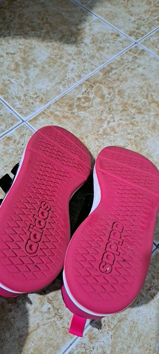 Оригинални маратонки Adidas