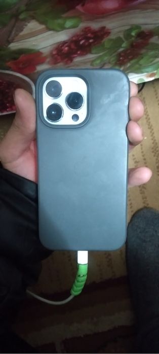 Iphone 13 pro сотилади