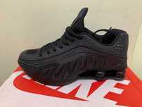 Нови мъжки маратонки Nike Air Max Shox R4 номер 41