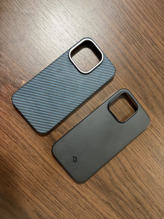 Huse carbon/kevlar iphone 14 pro (pitaka negru/ albastru) magsafe