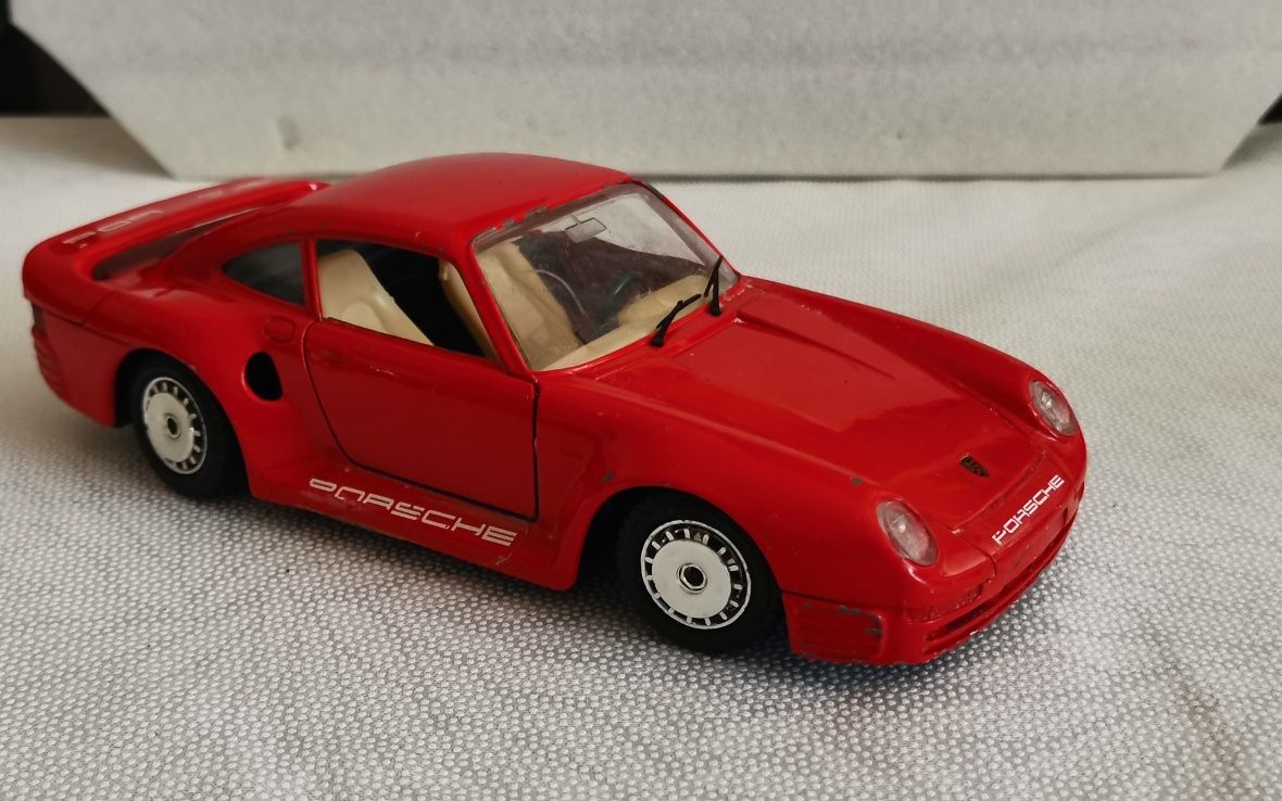 Machetă metalica de colecție Porsche 959 Burago scara 1 :24