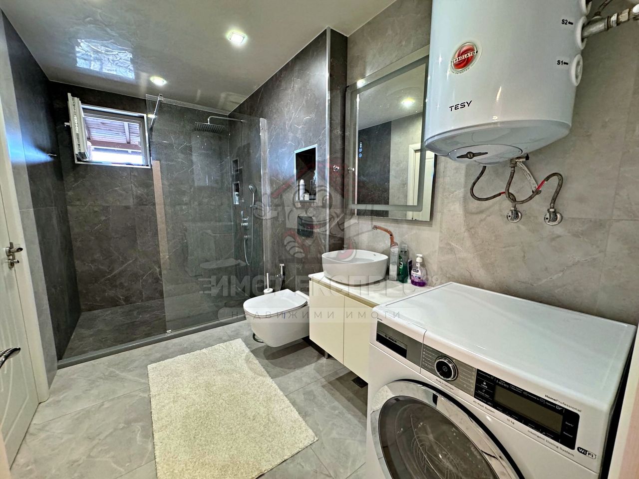 Продава се Многостаен апартамент в Асеновград - 180 кв.м за 967 €/кв.м - Снимка #21