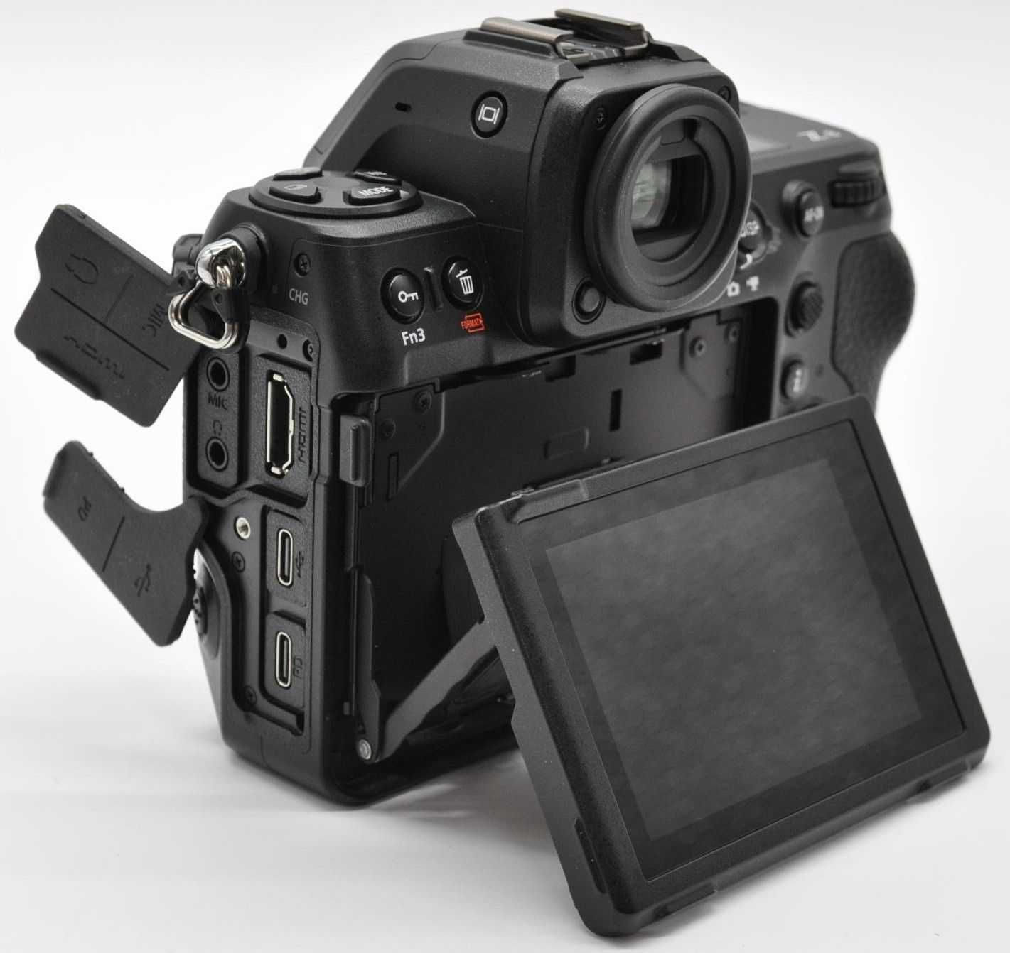Nikon Z8 cu toate accesorile originale la cutie