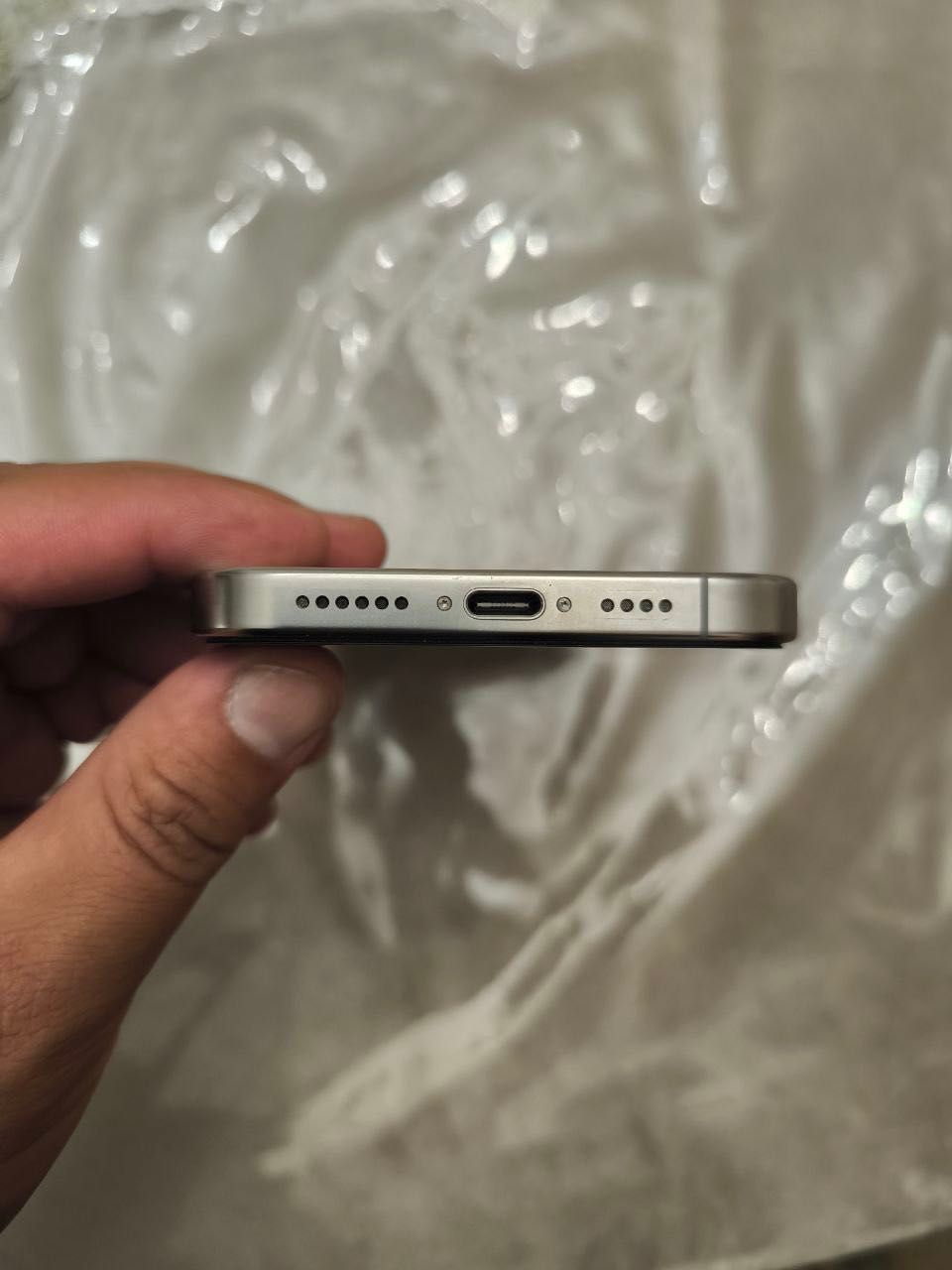 Iphone 16 pro max sotiladi