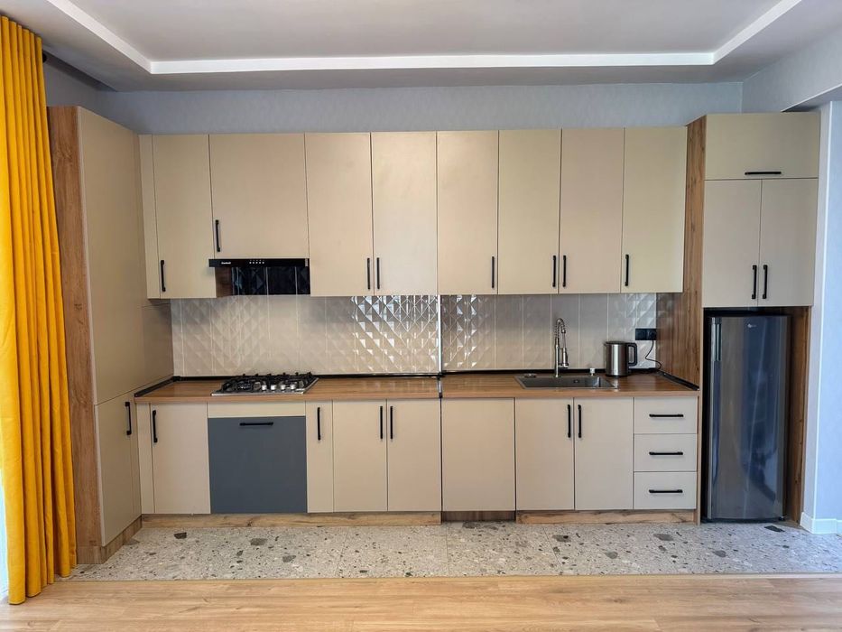 Zarafshon City Продается 2 комнатная квартира ремонт ул.Бобура