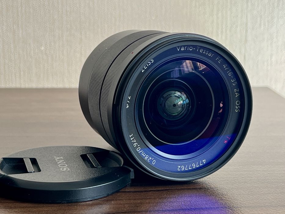обектив Sony FE 16-35mm f/4 OSS Vario-Tessar T* ZA