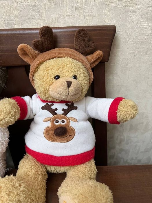 Мягкие игрушки мишки  коллекционые и овечка