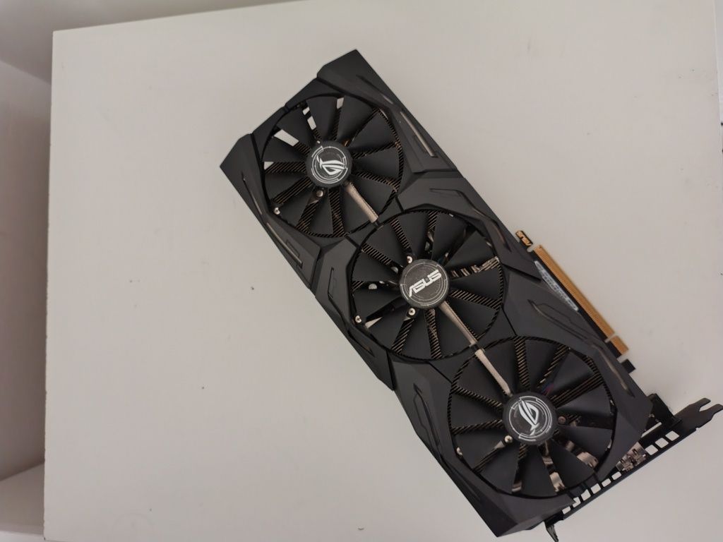 GeForce RTX 2060 STRIX