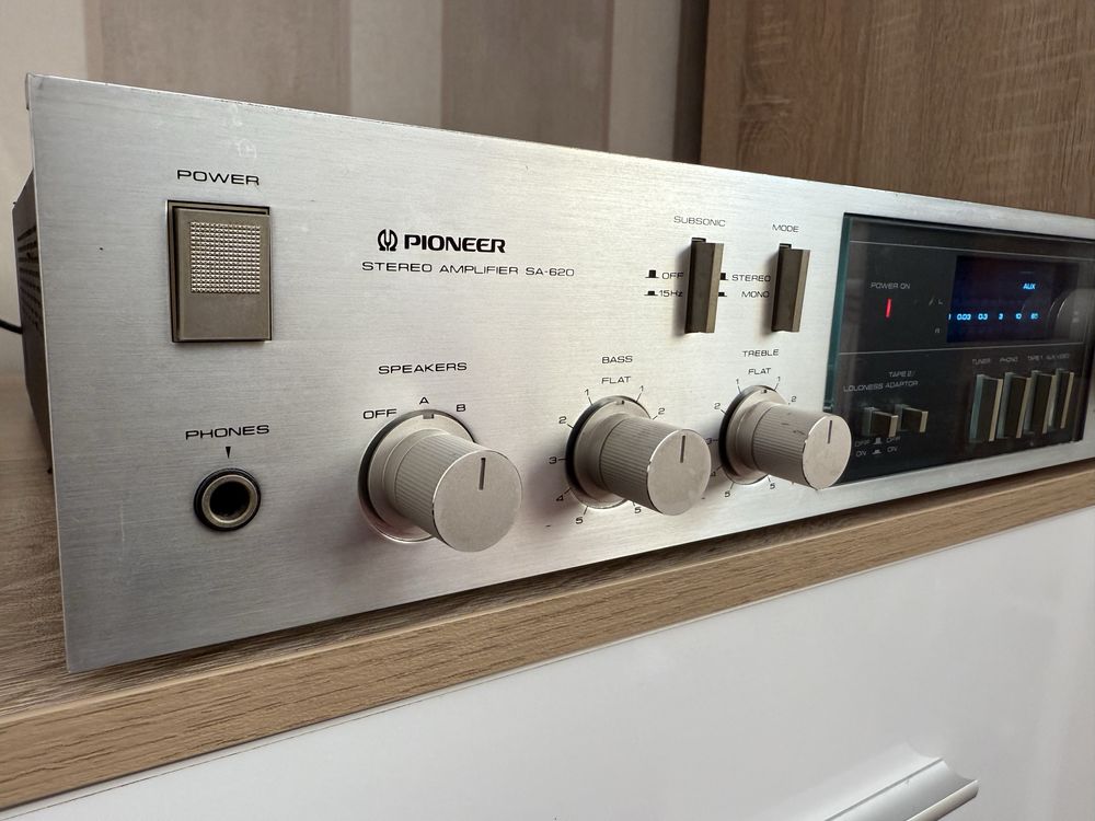Pioneer SA-620 стерео