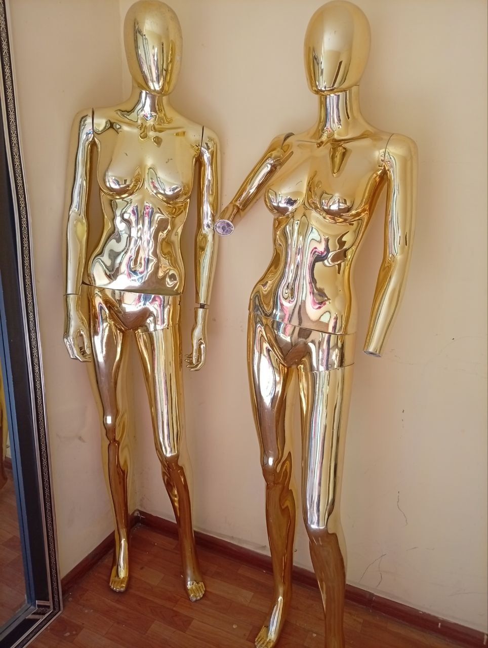 Maniken ayollar uchun