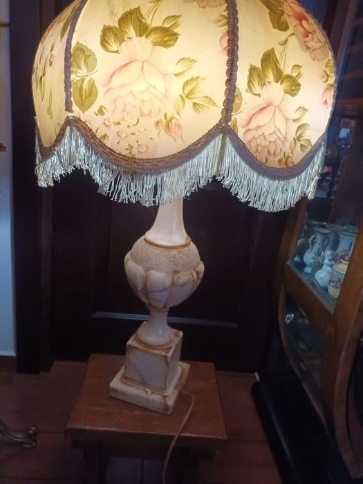 Lampa veioza anii 1900