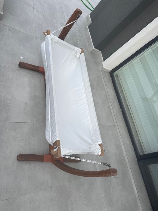 Детски хамак с дървена стойка – 50 лв