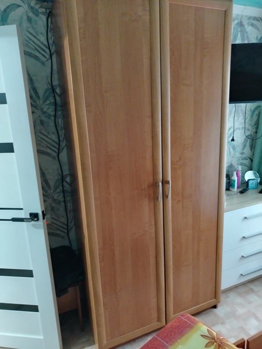 Продам мебель в спальню