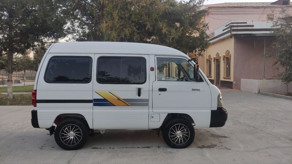 Sotiladi yoki barte Changang ga qilamz yengi bolsh kere