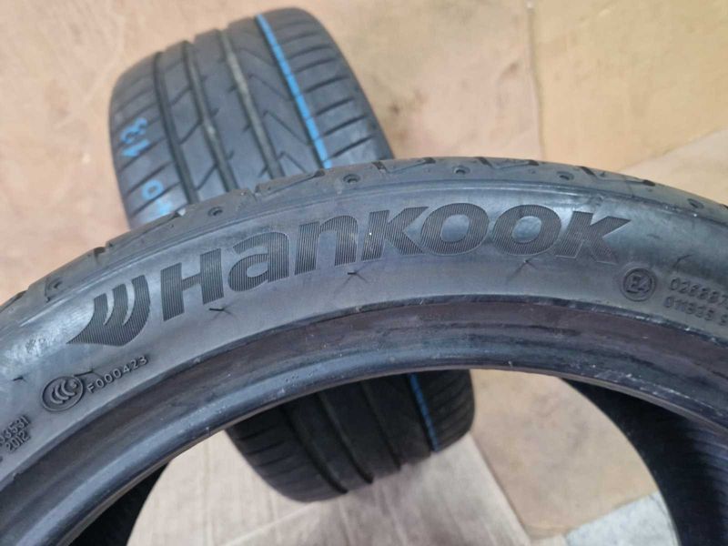 2 Hankook R18 245/40 
летни гуми 
DOT1921