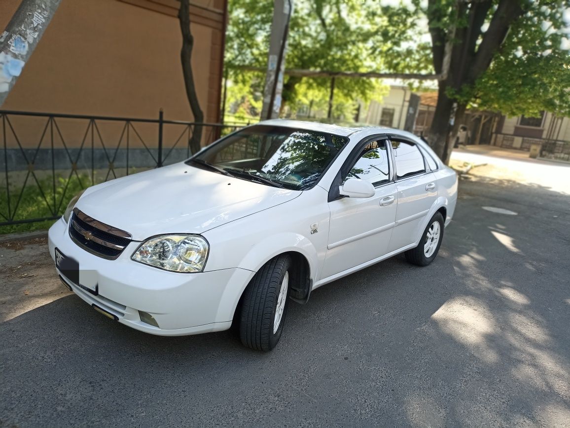 Chevrolet LACETTI