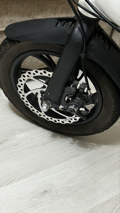 Vănd bicicletă electrica Dat Ev pliabila  rulaj-20 km !