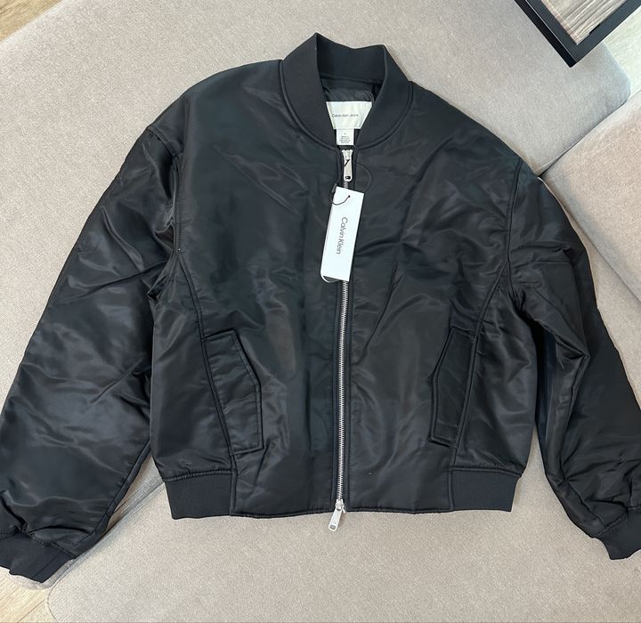 Дамско яке бомбър CALVIN KLEIN