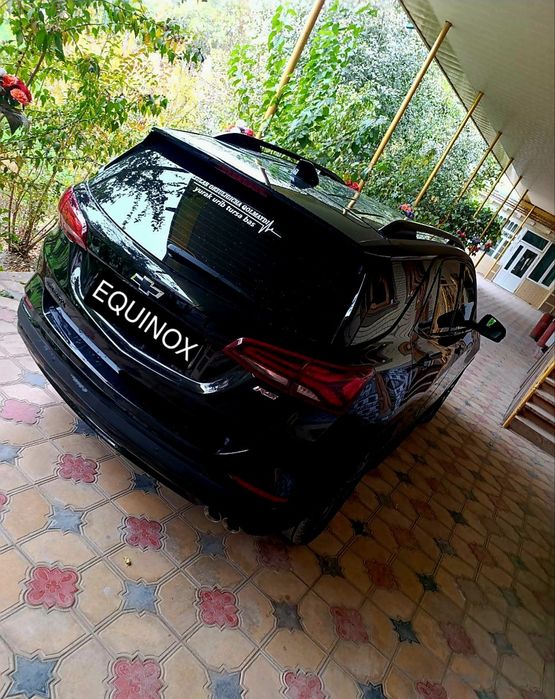 “Chevrolet Equinox 2023, 2.0L, Avtomat, 99 000 km, Qora”