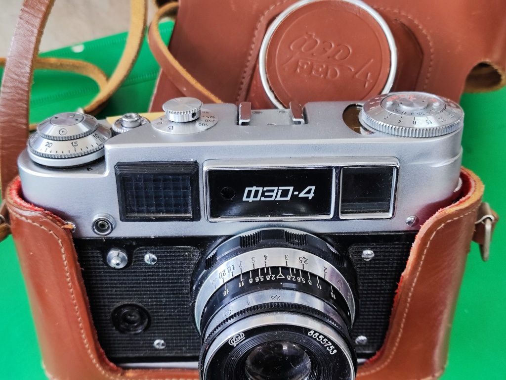Фотоапарат ФЕД 4