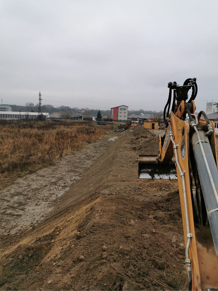 Inchiriez Buldoexcavator ( 16 ani experienta)