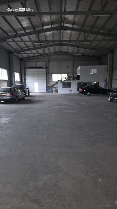 Servicii logistice si depozitare