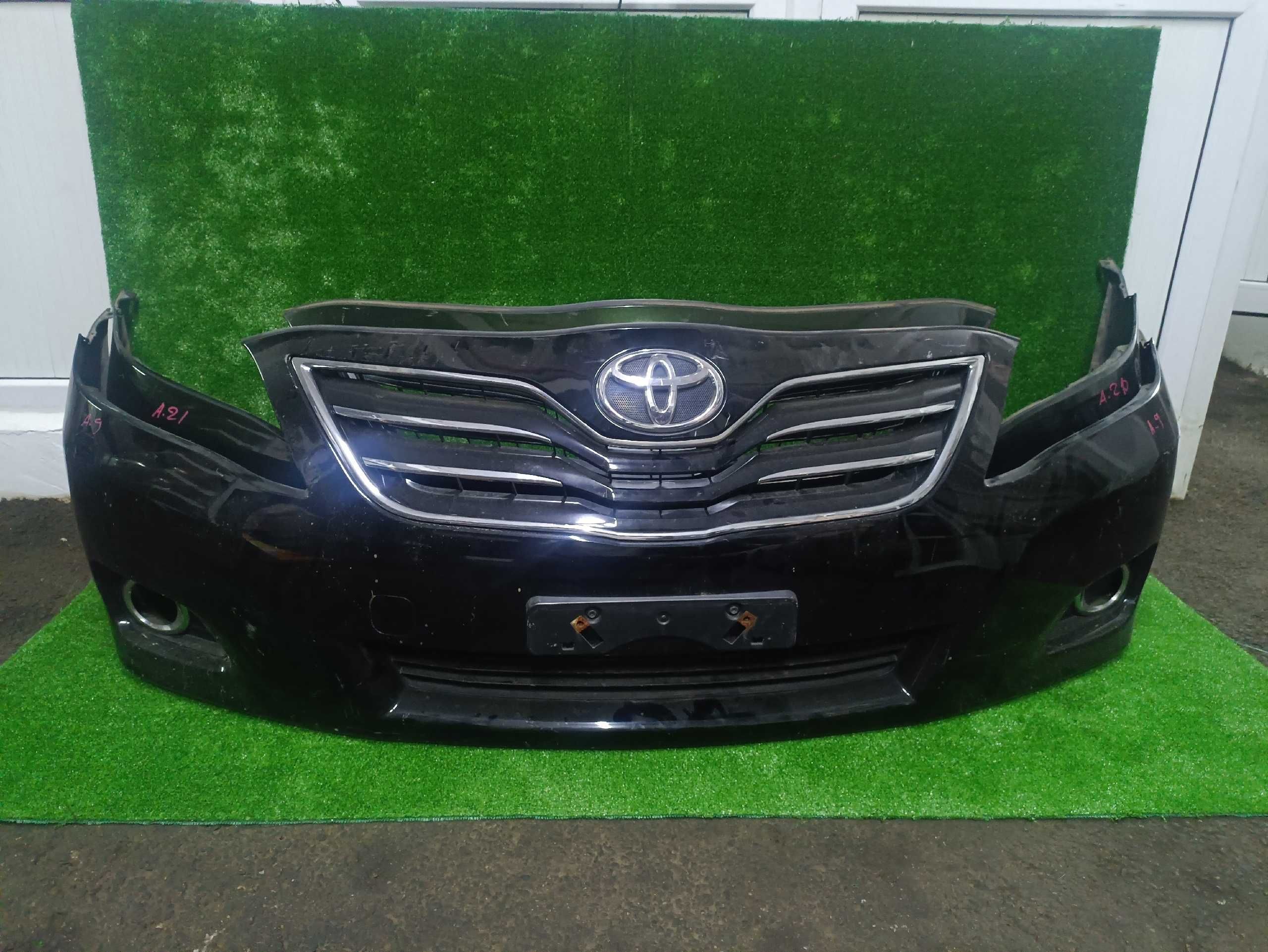 Оригинальный бампер от Toyota Camry 45, привозной из Японии