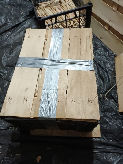 Așchii  lemn pentru  aprins focul