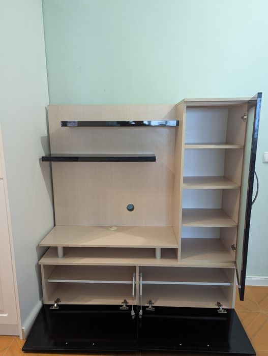 Холна секция в отлично състояние – като нова!

Продавам модерна и с