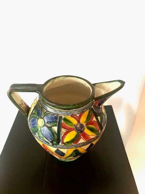 Ceramica veche din Italia, vas/cana.