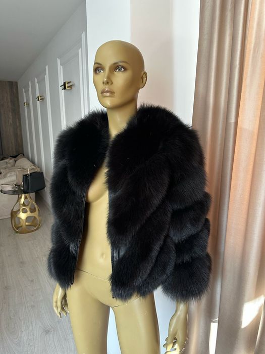 Haina de blana eleganta