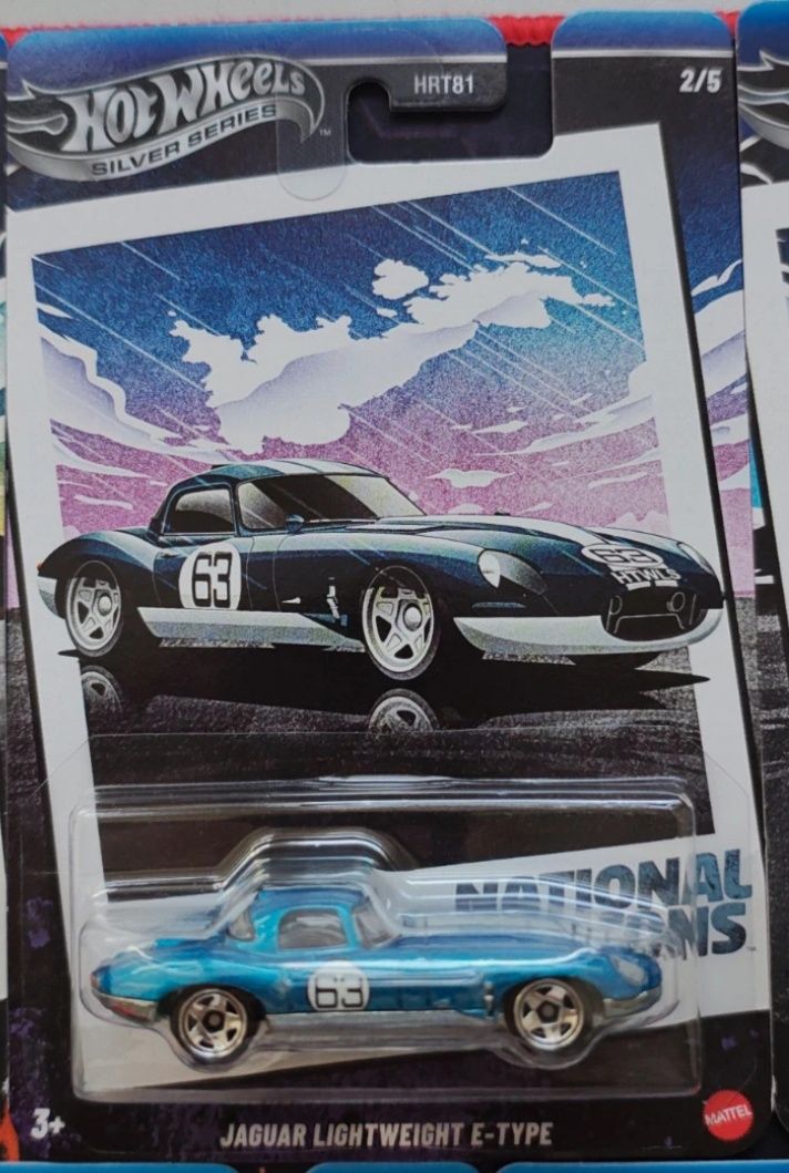 Vând machete Hotwheels Silver series National Icons