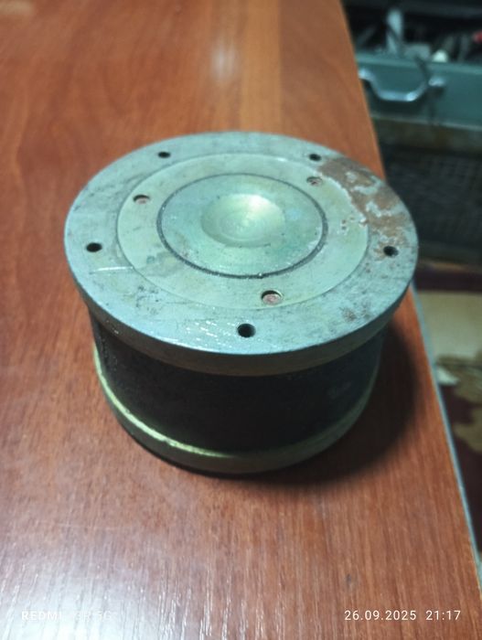 Магнит ,тиски,точило ..