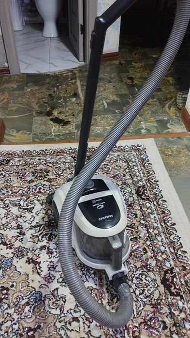 Пылесос сатылады ,