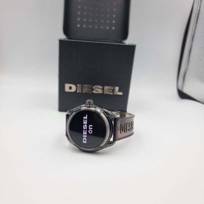 Amanet F28: Ceas Diesel Smart Fadelite DZT2018