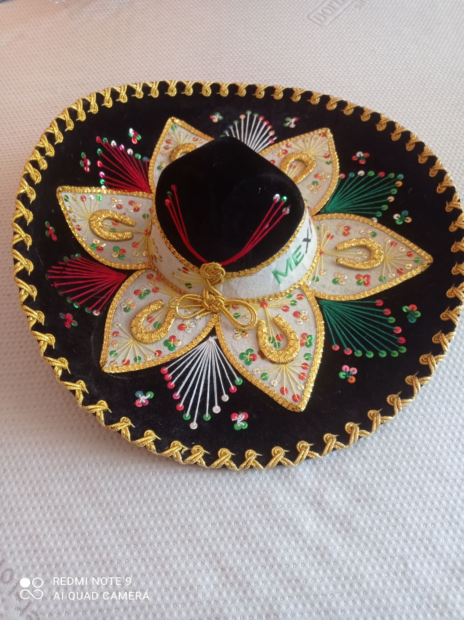Sombrero Nou made in Mexic