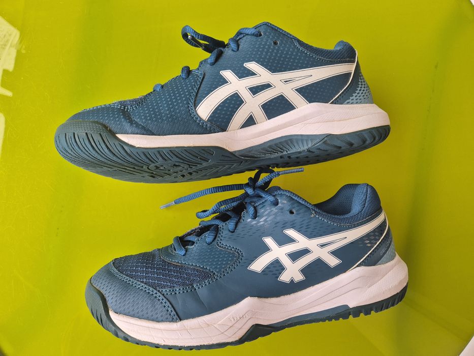 Детски/юношески тенис обувки ASICS Gel-Dedicate 8 – размер 37.5