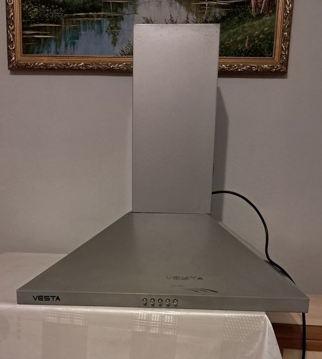 Продаётся вытяжка "Веста"