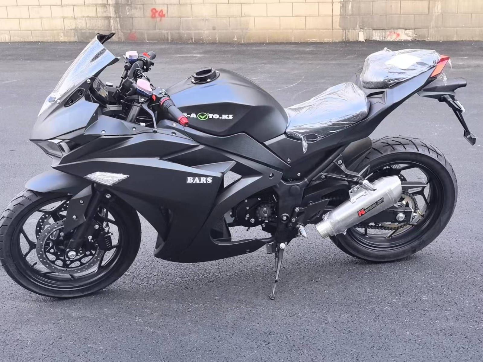Электробайк Yamaha R3