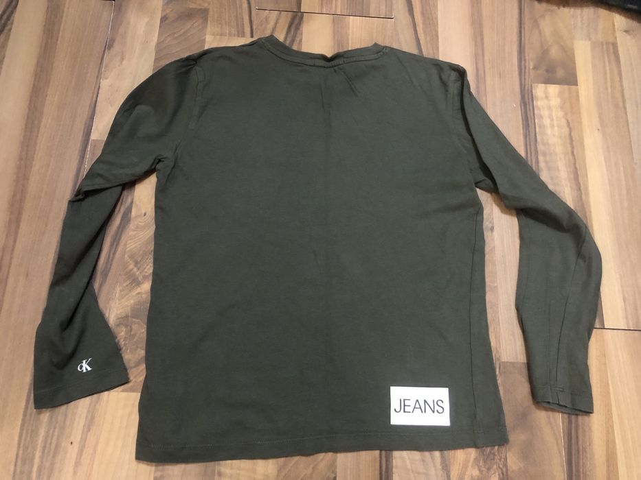 Блузка Calvin Klein и панталон Benetton